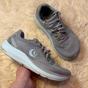 Topo Phantom 3 Sneakers - Grey/Stone - Women’s 9